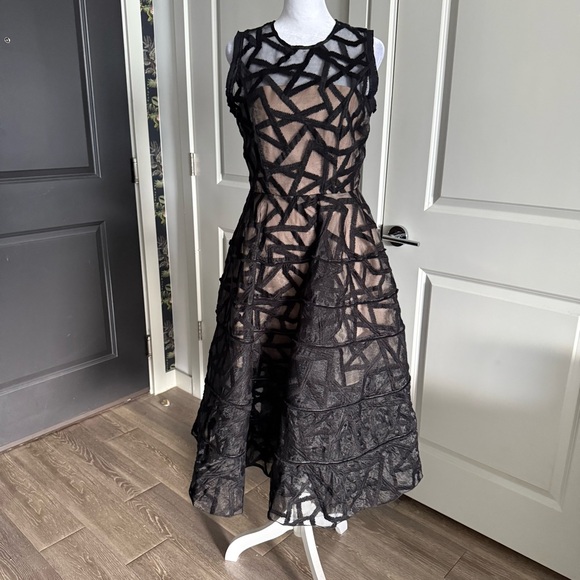 Alexis Fausto Sleeveless Black Lace Overlay A-line Formal Midi Dress Size M  is available for purchase on au PAY Market - Imported Goods Online Store  Co.Ltd. | au PAY Market - Online